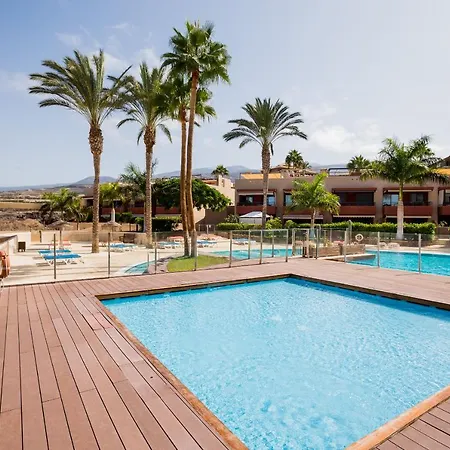 Go2tenerife Apart'tera Solarium, Terraces, Swimming Pools & Parking Appartement *