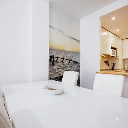 Go2tenerife Apart'tera Solarium, Terraces, Swimming Pools & Parking 阿德耶